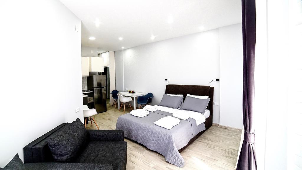 Queen Tamara Apartment Batoumi Extérieur photo